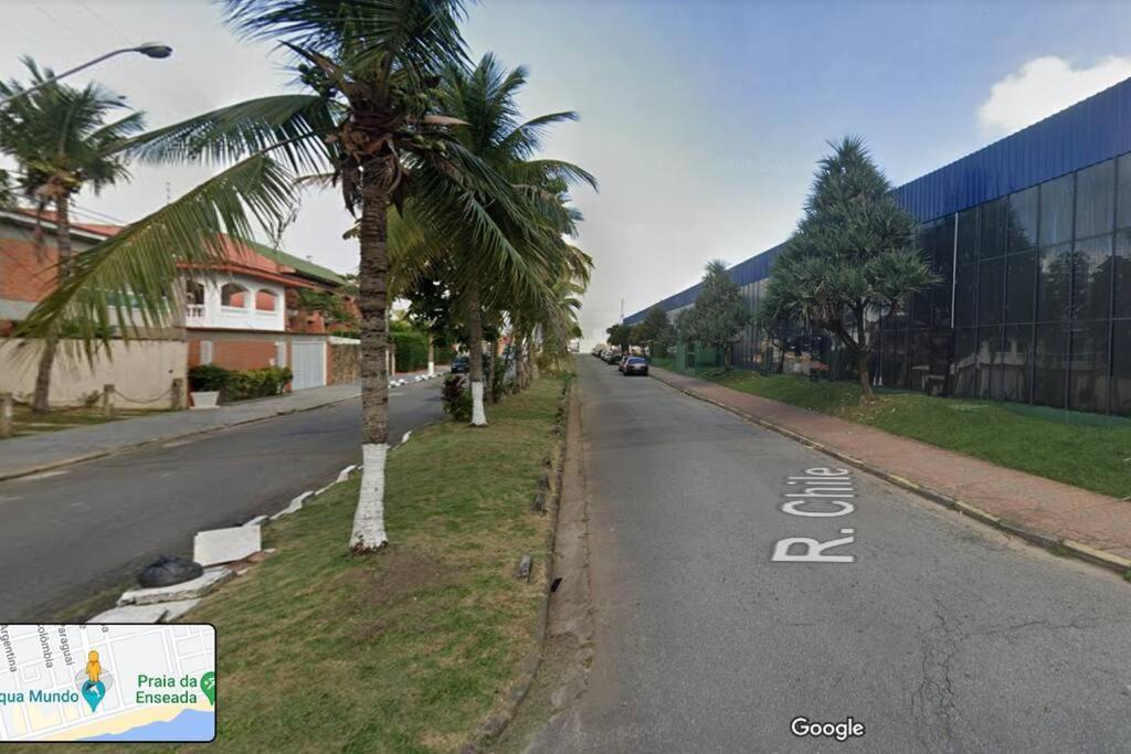 Apto Completo A 1 Quadra Da Praia Da Enseada. Guarujá Zewnętrze zdjęcie