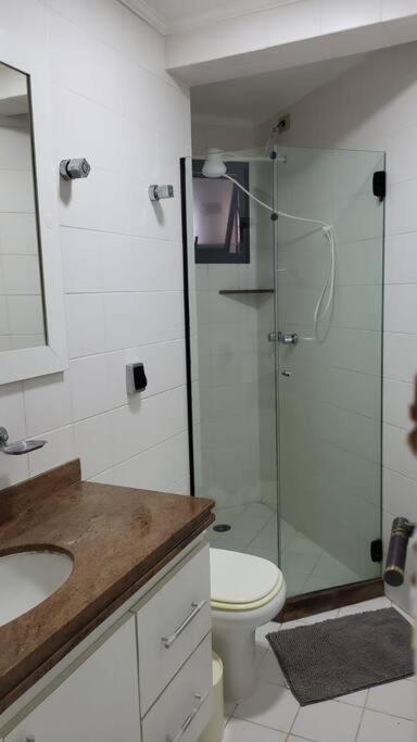Apto Completo A 1 Quadra Da Praia Da Enseada. Guarujá Zewnętrze zdjęcie